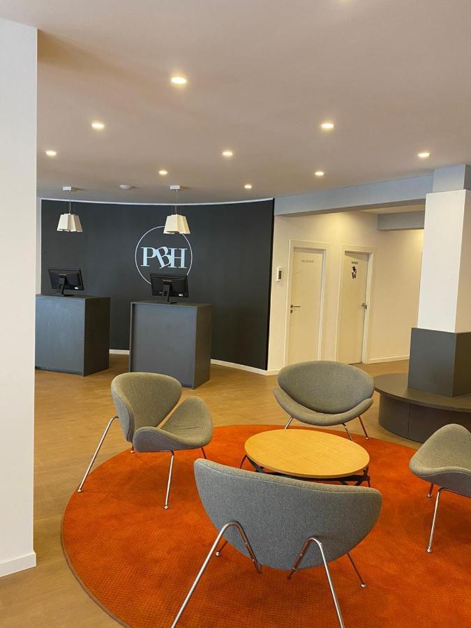 Planet Hotels Blue إل أرينال المظهر الخارجي الصورة
